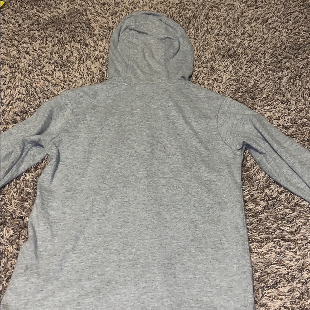 Nike zip up jacket - Picture 2 of 3